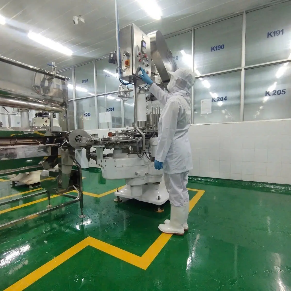 nhà máy Hạ Long