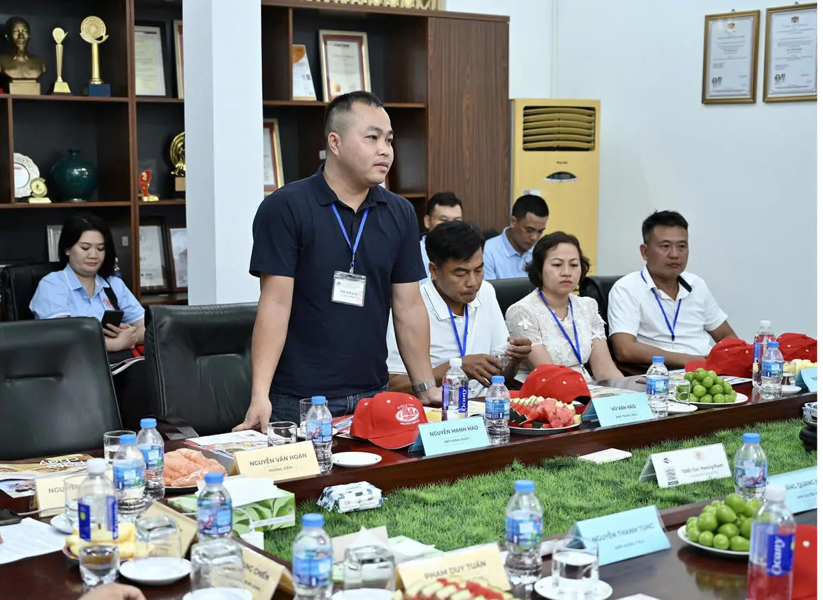 nhà máy Hạ Long